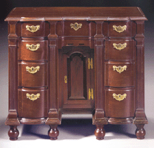 Bishop Samuel Parker Queen Anne mahogany block front bureau 433100