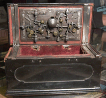 Paul Murray of Murray Books Wilbraham Mass offered an early Nineteenth Century miniature lockbox from the collection of the Captain Lee House East River Conn