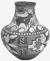 The large Pueblo pot with deer decoration realized 12650