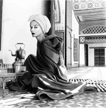 Irving Penn Woman in Moroccan Palace Lisa FonssagrivesPenn Marrakech 1951 printed 1983 world auction record for Irving Penn 307200