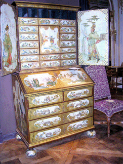 Albrecht Neuhaus Kunsthandel Wrzburg Germany bureau cabinet German Cologne second quarter of the Eighteenth Century probably made for Clemens August Elector of Cologne