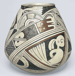 Jar with two horned and plumed serpents macawhead motifs and birds 12801450 Casas Grandes Ramos polychrome 8 34 by 9 inches Private collection