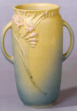 Twohandled vase embossed with freesia 4600