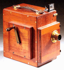 Cine camera by FrieseGreene and Prestwich 112500