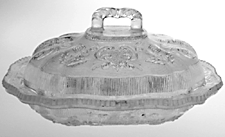Princess Feather Medallion and Basket of Flowers covered dish 6500