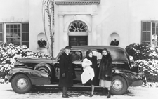 This 1940 photograph features Ruth Wales du Pont with Pauline du Pont Harrison holding Alison Louise Harrison