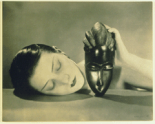 Noire et blanche Paris Man Ray 1926 Gelatin silver print