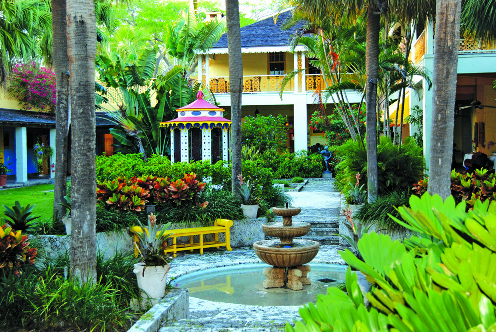 HHP Bonnet House Courtyard