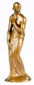 Gaston Lachaise (French American, 1882‱935), "Isabel,†1917, bronze, 13½ inches high, signed and dated, brought $45,000.