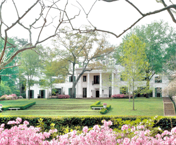 Bayou Bend Collection and Gardens, North Façade. 