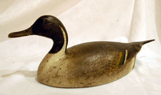 The pintail drake by Ontario carver Ivar Fernlund established a record price paid at auction of $126,000.