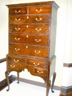 High chest of drawers, 1770‱800, attributed to Caleb Cooper (1745‱834), Southampton, maple and pine, 72½ by 39½ by 20 inches. Society for the Preservation of Long Island Antiquities.