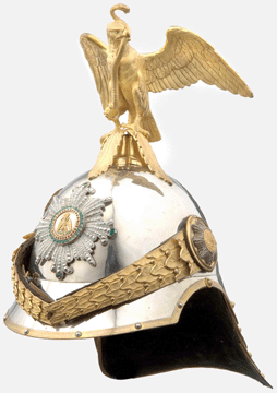 This Mexican palace guard helmet from the regency of the Habsburg Emperor Maximilian I (1864‱867) was won by an online bidder from Mexico for $89,420.