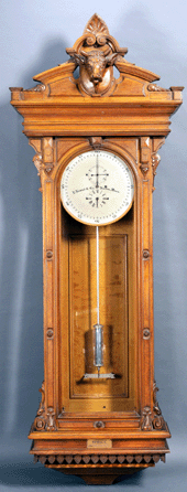 The E. Howard No. 67 oak regulator wall clock brought $165,900, a record price for the form.