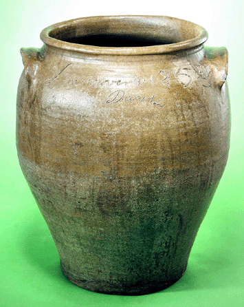 Jar, 1858, David Drake, Edgefield District, S.C., alkaline glazed stoneware. MESDA Purchase Fund. Collection of the Museum of Early Southern Decorative Arts, Old Salem Museums & Gardens.
