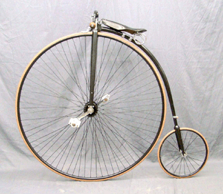 A circa 1886 Victor 51-inch Roadster achieved $9,900.