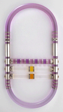 David Watkins (British, b 1940), hinged loop neckpiece with three bars, 1974, acrylic and sterling silver, The Museum of Fine Arts, Houston; Helen Williams Drutt Collection, gift of the Caroline Wiess Law Foundation. © David Watkins.