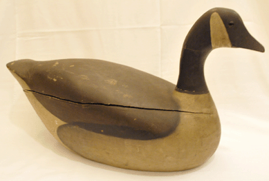 The Fred Baumgardner Canada goose, previously attributed to Lathrop Holmes, sold for $28,750.