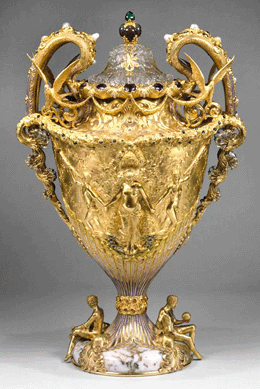 Tiffany & Co. (American, 1837⁰resent), manufacturer and retailer, Paulding Farnham (1859‱927) designer, the Adams vase, gold, amethysts, quartzes, spessartites, tourmalines, freshwater pearls, enamel, 1893‹5. The Metropolitan Museum of Art, gift of Edward D. Adams, 1904. Image ©The Metropolitan Museum of Art.