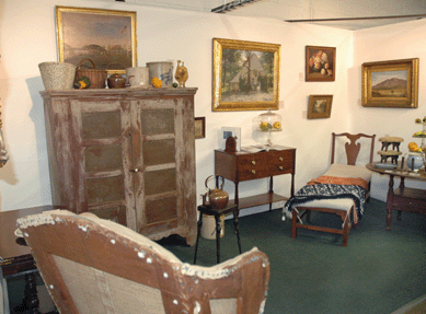 Jenkinstown Antiques, New Paltz, N.Y.