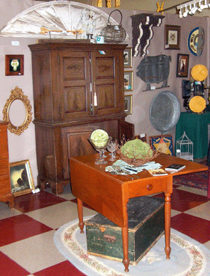 Whimsy Antiques, Fenelton, Penn.