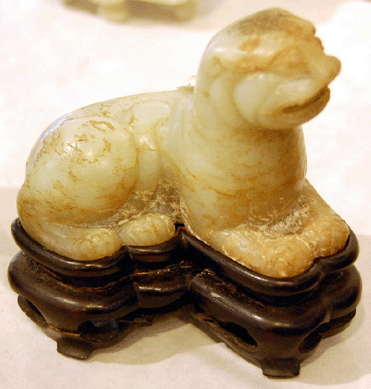 The Chinese jade carving of a lion from the Han period (Second Century BC⁓econd Century AD) brought $112,575.