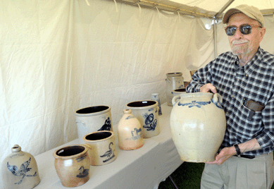 New York City collector/sometimes-dealer Bob Meltzer was on hand with a grand selection of choice stoneware that included an extremely rare 1-gallon jug with a large cobalt decorated eagle. ⁈eart-O-The-Mart