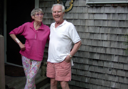 Molly and Duff Allen at home in 2007. ⁊effrey S. Evans & Associates photo