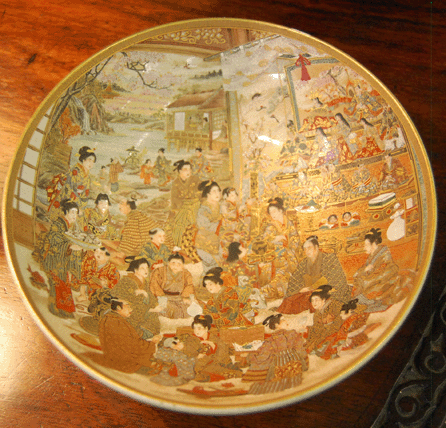 The 7½-inch Satsuma porcelain bowl raced to $14,950 from a phone buyer.