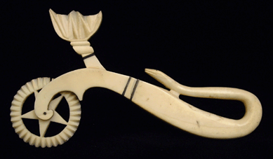 Whale ivory pie crimper. ⁒ichard Donnelly photo