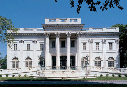 Marble House, completed in 1892 at a cost of $11 million, was and is one of the great houses of Newport †and America. ⁊ohn Corbett photo.