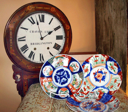 Ralph Willard, a Dallas dealer and promoter of some other Texas shows, brought some Imari and a Craven Lyon clock.
