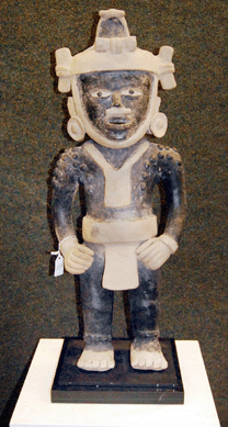 The Vera Cruz figure of a warrior, circa 600‹00, went out at $4,313. 