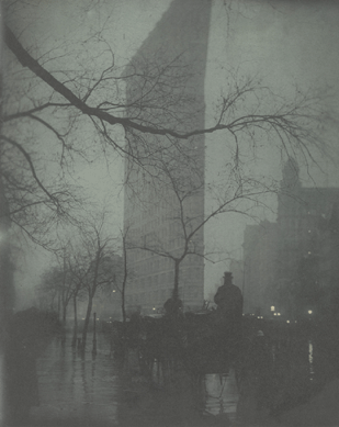 Edward Steichen (American, 1879‱973), "The Flatiron,†1904, gum bichromate over platinum print, 18 13/16 by 15 1/8 inches. The Metropolitan Museum of Art, Alfred Stieglitz Collection, 1933.