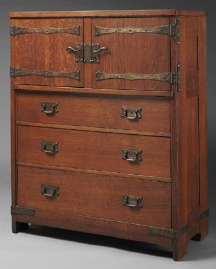 Gustav Stickley, linen chest, circa 1902‰3.