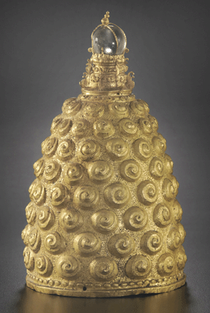 Crown top or usnisha cover, Javanese, 650‱000. Yale University Art Gallery, gift of Valerie and Hunter Thompson.