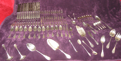 Large service of Tiffany Japanese pattern sterling flatware, circa 1871‷5.