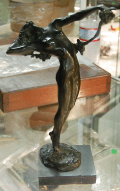 "The Vine,†a 1921 bronze by Harriet Whitney Frishmuth sold for $4,600.