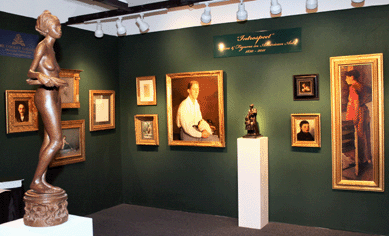 The Cooley Gallery unveiled "Introspect: Faces & Figures in American Art,†a portraits show on view at its Old Lyme, Conn., gallery through October 15. Left is Brian Craig's bronze "Sower (Portrait of Idah).†Far right is Frank Duveneck's "At Home.†Partially visible lower left is the classically composed "The Spinner,†an oil on canvas by Frances C. Lyons Houston. Also featured were works by John Singer Sargent, Dennis Miller Bunker and Bessie Potter Vonnoh.