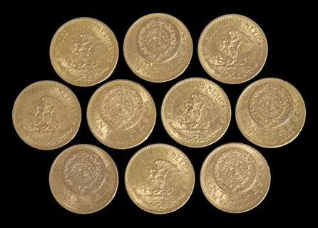 A consignment of 311 gold pesos weighing more than 4,700 grams brought in a total of $238,790.
