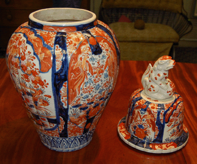 A late Nineteenth Century large Imari jar went out at $751.
