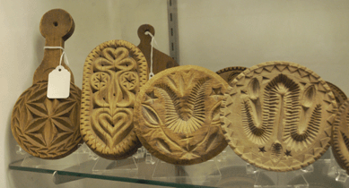 A fine grouping of butter stamps were seen at Tex Johnson & Son Antiques LLC, Adamstown, Penn.