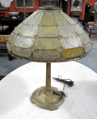 A Tiffany "colonial†table lamp from a Brooklyn estate sold for $9,600.