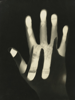László Moholy-Nagy, "Fotogramm,†photogram, fetched $1,482,500 (record for a photograph by the artist at auction).