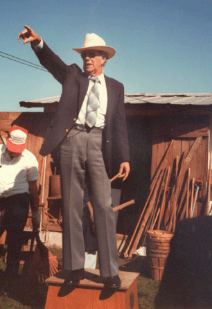 Sanford stands tall at an onsite auction in September 1984 in his hometown of Harleysville, Penn.