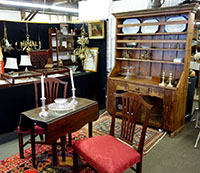 Easter Hill Antiques  DSC05393_small