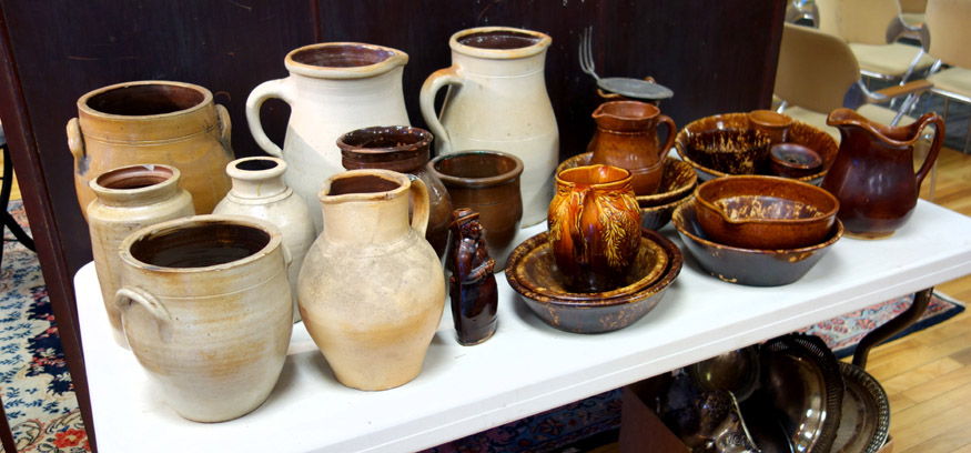 This group of Bennington, along with some Rockingham and redware, was carried to the front of the room on the table and sold as one lot, bringing $ 230.