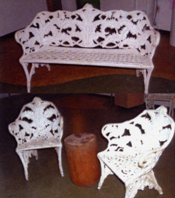 There was a time that this three-piece, cast iron garden furniture in the fern pattern decorated the lobby at Clearing House Auction Galleries. But everything was sold, with the set bringing $ 3,220.