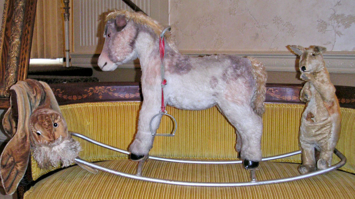 Cool Home Consignment, Morristown, N.J., showed a collection of Steiff toys that included a 30-inch-tall “Sheddy” rocking horse, a mama kangaroo complete with a little baby “joey” in her pouch and a pleasing “Paddy” walrus pajama bag.