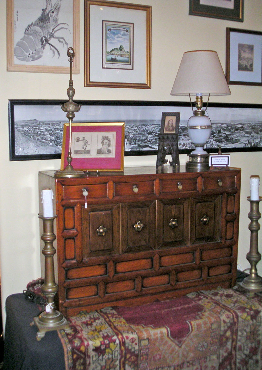 A standout item at the booth of Peter S. Broda, Wilkes Barre, Penn., was a Twentieth Century Korean scroll chest. The piece had a warm hand-rubbed finish and had original brasses. The front sliding doors flip out to create a wide opening accessing a deep open interior where the scrolls were stored.